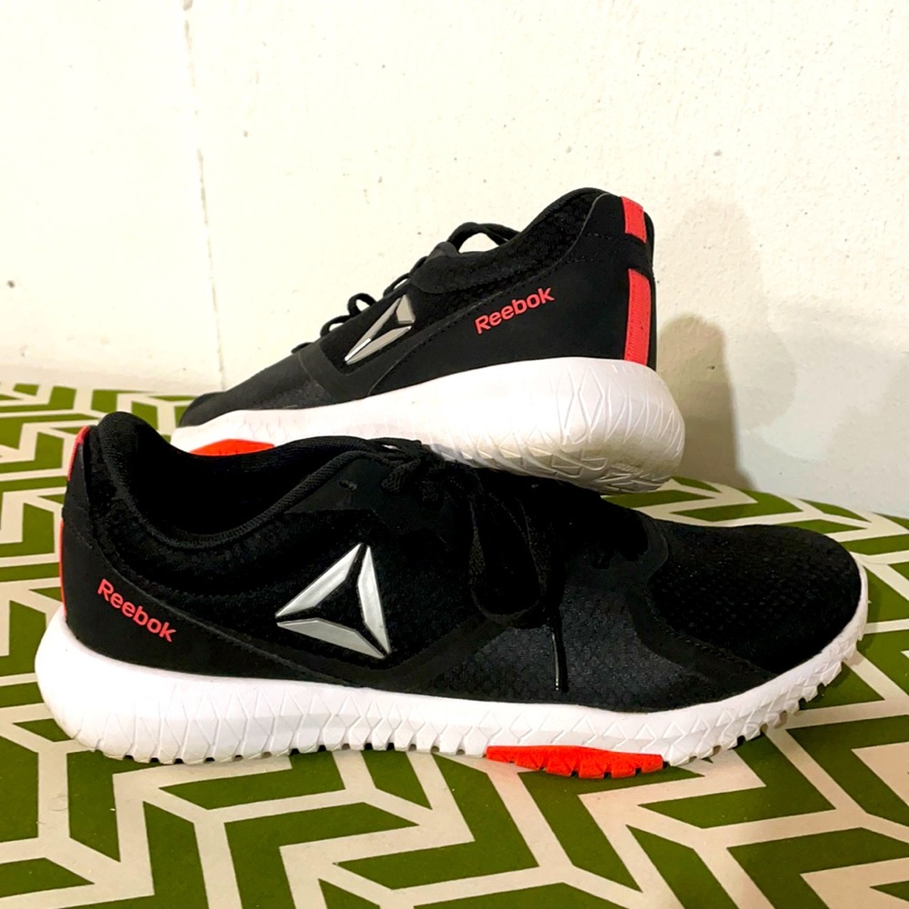 Reebok Like New Comfort Shoe Black 11